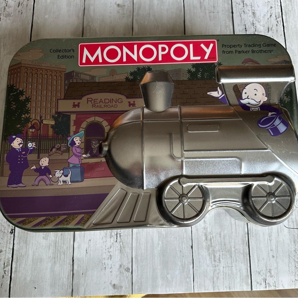 PREOWNED MONOPOLY COLLECTORS EDITION READING RAILROAD TRAIN THEME BOARD GAME